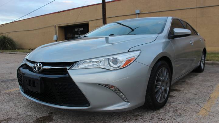 2015 Toyota Camry XLE I4 Automatic