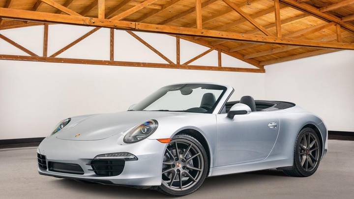 2014 Porsche 911 Carrera Cabriolet