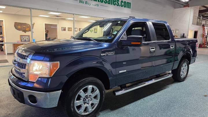 2014 Ford F-150 XLT SuperCrew 5.5' Box RWD